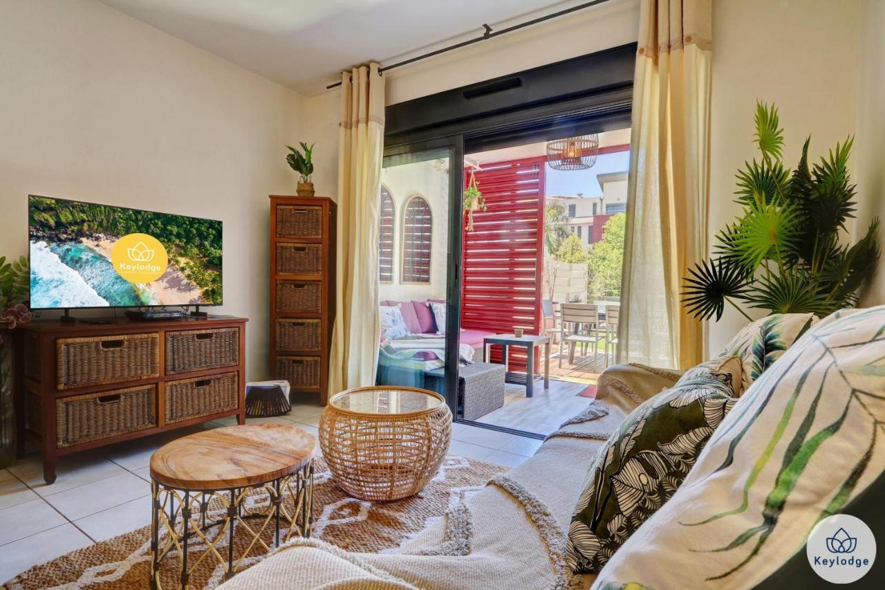 T2 - Ti Patio II - 4 Etoiles - Centre-Ville De Saint-Pierre المظهر الخارجي الصورة